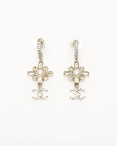 Pre-owned Chanel Coco Mark Rhinestone Dangling Earrings In Silver