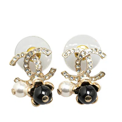 Pre-owned Chanel Coco Mark Rhinestone Flower Earrings In Gold