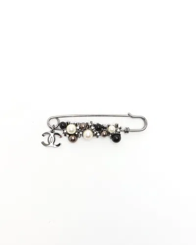 Pre-owned Chanel Coco Mark Rhinestone Pin Brooch In Multi
