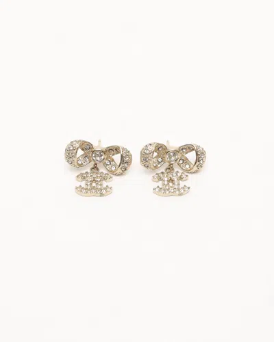 Pre-owned Chanel Coco Mark Rhinestone Ribbon Earrings In Gold