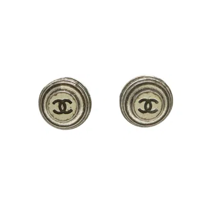 Pre-owned Chanel Coco Mark Round Earrings In Silver