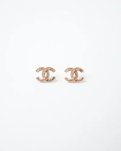 Pre-owned Chanel Coco Mark Ruffle Earrings In Gold