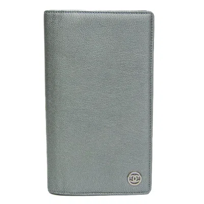Pre-owned Chanel Coco Mark Silver Leather Wallet  ()