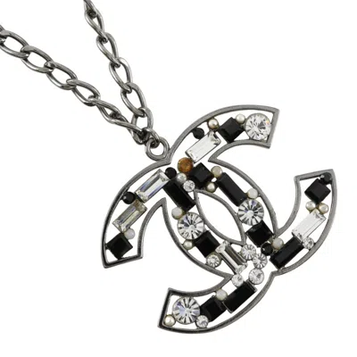 Pre-owned Chanel Coco Necklace () In Multi
