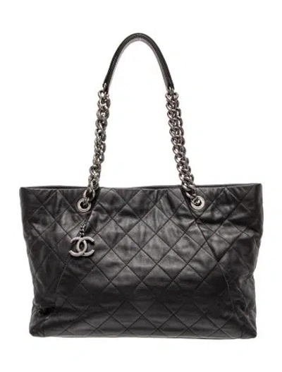 Pre-owned Chanel Coco Pleats Tote In Black