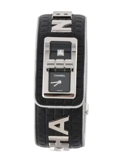 Pre-owned Chanel Code Coco Wanted De  Watch In Multi