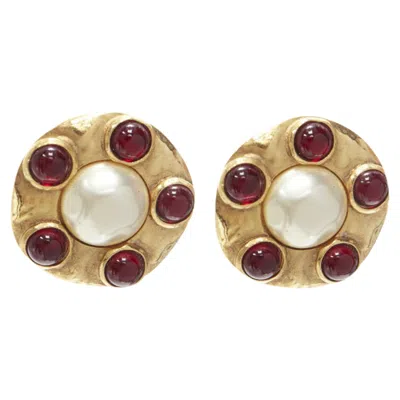 Pre-owned Chanel Collection Gripoix Faux Pearl Clip On Earrings In Gold