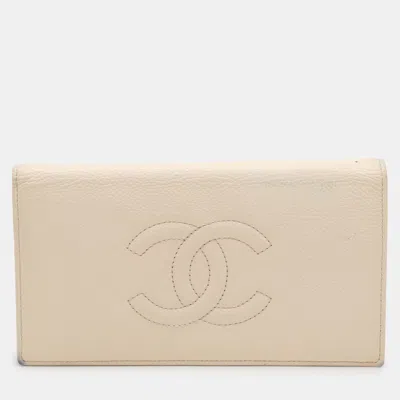 Pre-owned Chanel Cream Caviar Leather L Yen Wallet