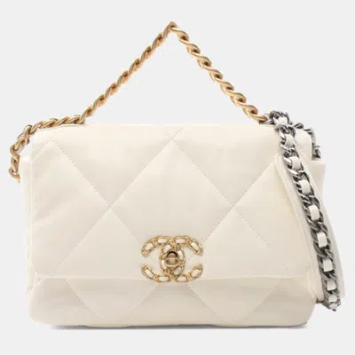 Pre-owned Chanel Cream Medium Lambskin 19 Flap In White