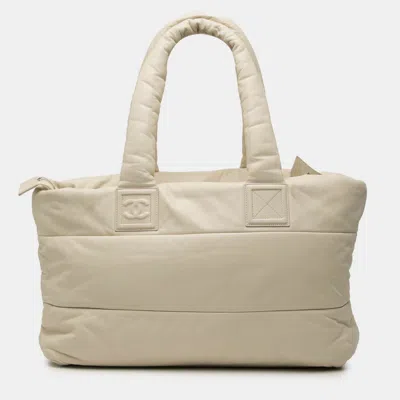 Pre-owned Chanel Cream Medium Lambskin Coco Cocoon Tote In White