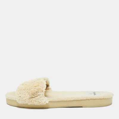 Pre-owned Chanel Cream Shearling Fur Flat Sandals Size 40 In White