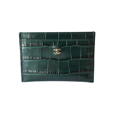 Pre-owned Chanel Crocodile Embossed Classic Card Holder Emerald Green