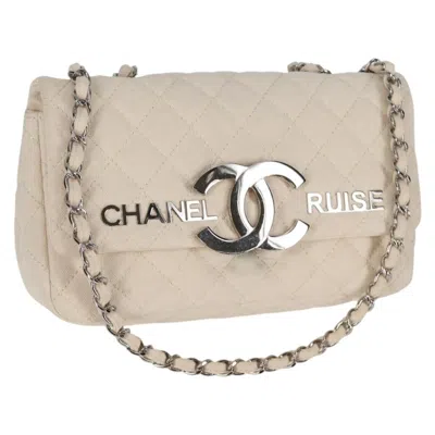 Pre-owned Chanel Cruise Flap Bag Quilted Canvas White Canvas Handbag ()