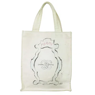 Pre-owned Chanel Cruise Tote Printed Canvas Canvas Bag () In White