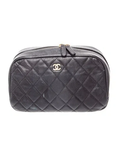 Pre-owned Chanel Curvy Cosmetic Pouch In Black