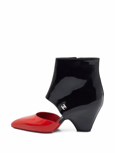 Pre-owned Chanel Cut-out Patent Leather Ankle Boots In Black
