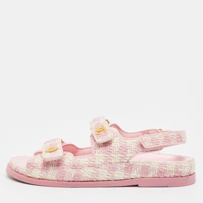 Pre-owned Chanel Dad Size 40 Pink/white Tweed Flat Sandals