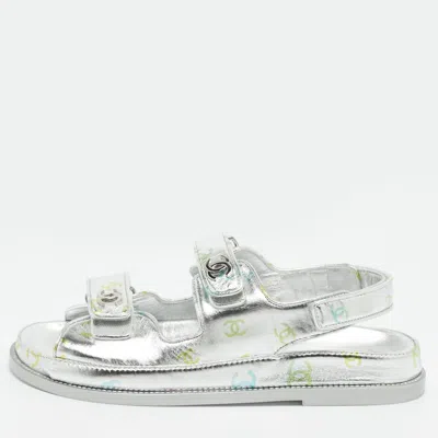 Pre-owned Chanel Dad Size 41 Silver Leather Ankle Strap Sandals