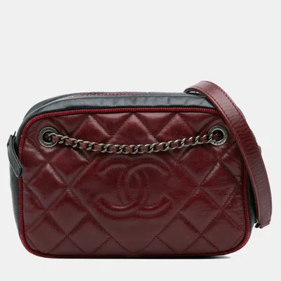 Pre-owned Chanel Dark Red/black Small Bicolor Quilted Calfskin Ballerine Camera Bag