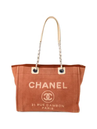 Pre-owned Chanel Deauville Cc Tote Bag In Red