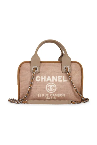 Pre-owned Chanel Deauville Handbag In Beige