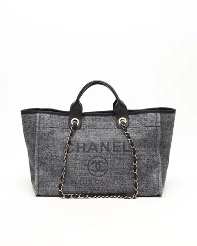 Pre-owned Chanel Deauville Mm Raffia Tote Bag In Blue