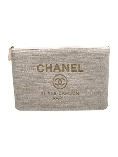 Pre-owned Chanel Deauville O-case In Neutral