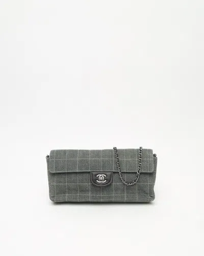 Pre-owned Chanel Denim Chocolate Bar Bag
