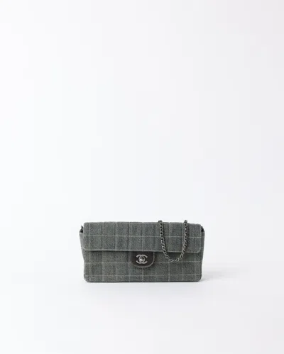 Pre-owned Chanel Denim Chocolate Bar Shoulder Bag