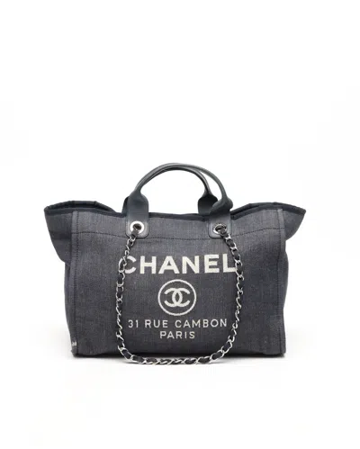 Pre-owned Chanel Denim Deauville Mm Tote Bag In Blue