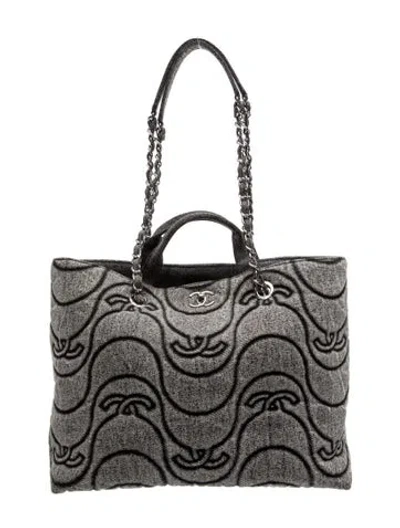 Pre-owned Chanel Denim Wave Chain Tote In Grey