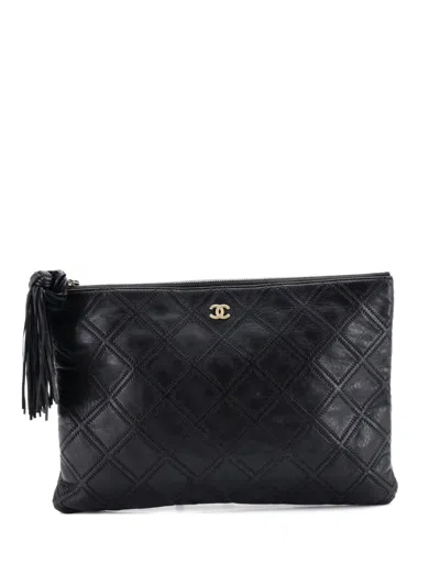 Pre-owned Chanel Diamond Double Stitch O Case Quilted Calfskin Large Clutch Bag In Black