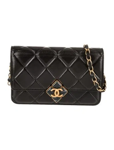 Pre-owned Chanel Diamond Lock Wallet On Chain In Black