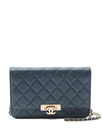 Pre-owned Chanel Diamond-quilted Chain Wallet In Blue