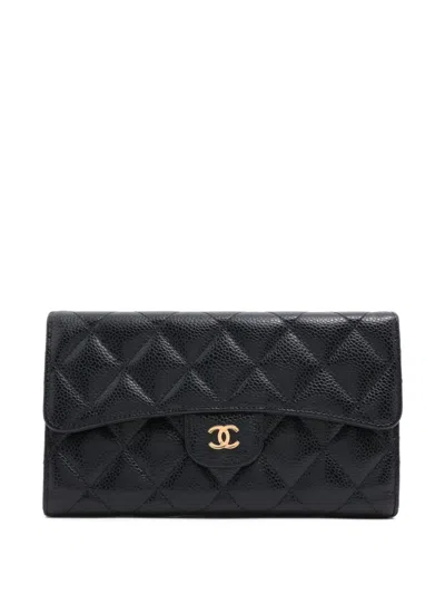 Pre-owned Chanel Diamond-quilting Leather Wallet In Black