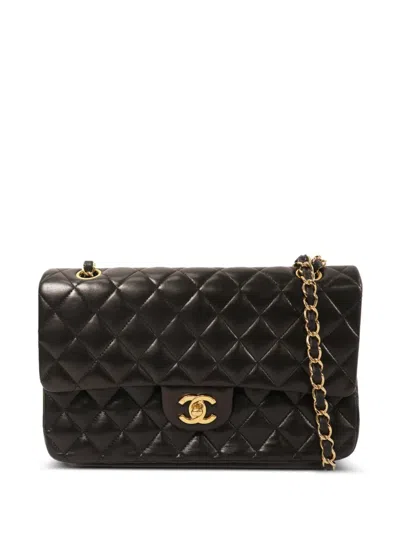 Pre-owned Chanel Diamond-quilting Cc Turn-lock Shoulder Bag In Black