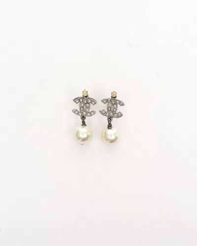 Pre-owned Chanel Double Coco Mark Pearls And Rhinestone Earrings