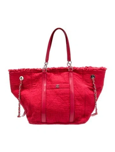 Pre-owned Chanel Double Face Shopping Tote In Red