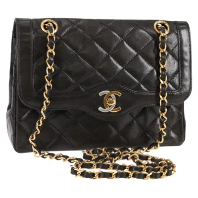 Pre-owned Chanel Double Flap Leather Shoulder Bag () In Black