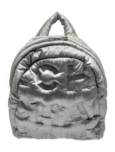 Pre-owned Chanel Doudoune Backpack In Silver