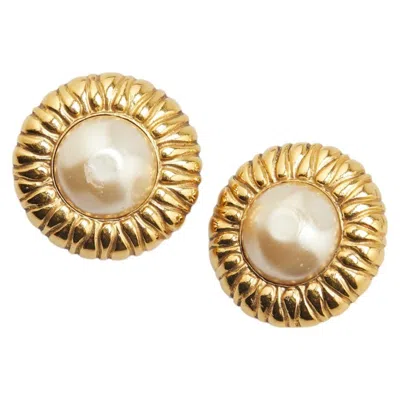 Pre-owned Chanel Drop Earrings () In Gold