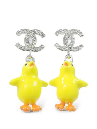 Pre-owned Chanel Duck-drop Earrings In Silver
