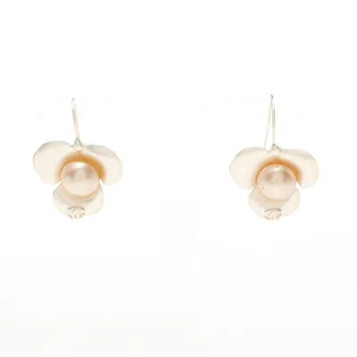 Pre-owned Chanel Earrings Fake Pearl Offsilver Flower Motif 00t In Multi