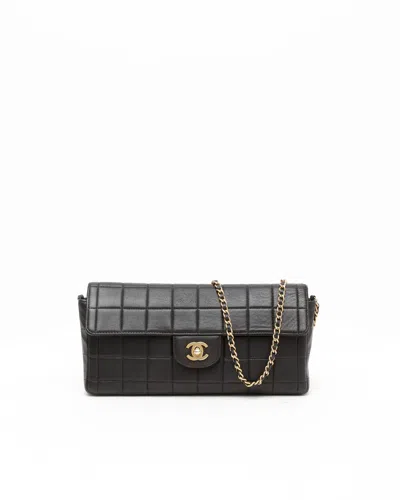 Pre-owned Chanel East West Chocolate Bar Bag In Black