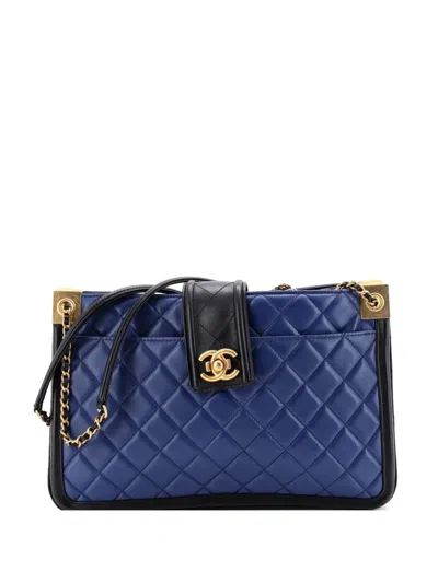 Pre-owned Chanel Elegant Cc Quilted Lambskin Medium Tote Bag In Black