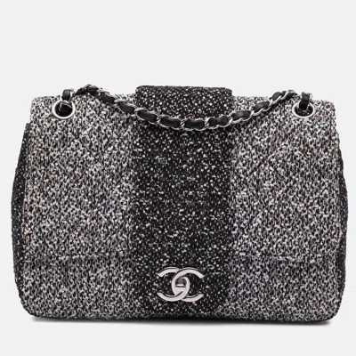 Pre-owned Chanel Elementary Chic Flap Tweed Sequin Bag In Gray