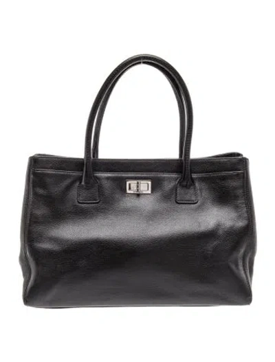 Pre-owned Chanel E/w Reissue Cerf Tote In Black