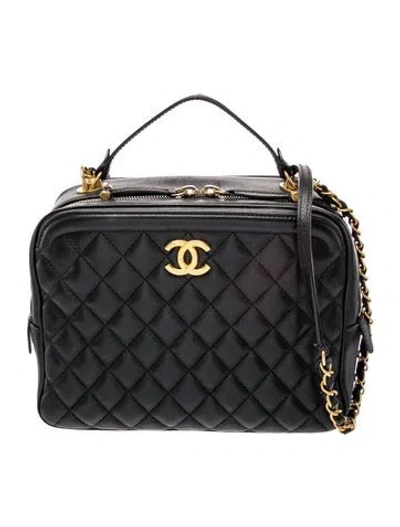 Pre-owned Chanel Extra Pocket Vanity Case In Black
