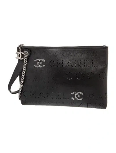 Pre-owned Chanel Eyelet Clutch W/wrist Strap In Black
