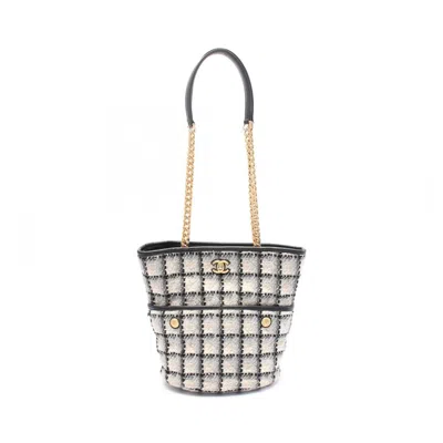 Pre-owned Chanel Fabric Leather Tote Bag () In Multi